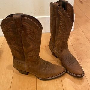 Justin Boots EUC - women 8.5